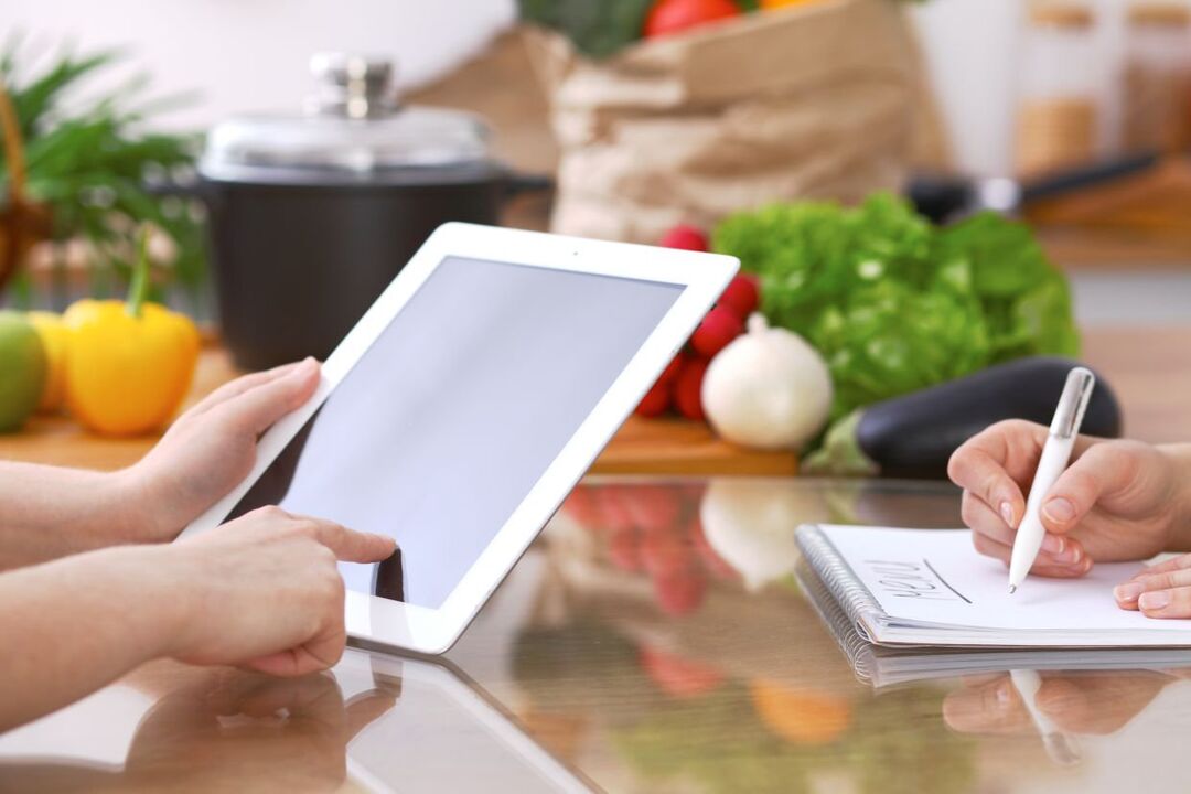 Analyze weight loss plans