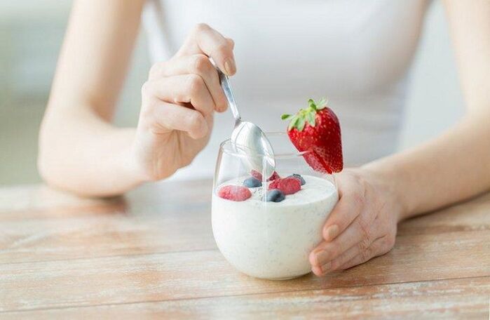 Strawberry yogurt for weight loss